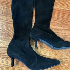 Stuart Weitzman Black Kitten Heel 2" pull on boot